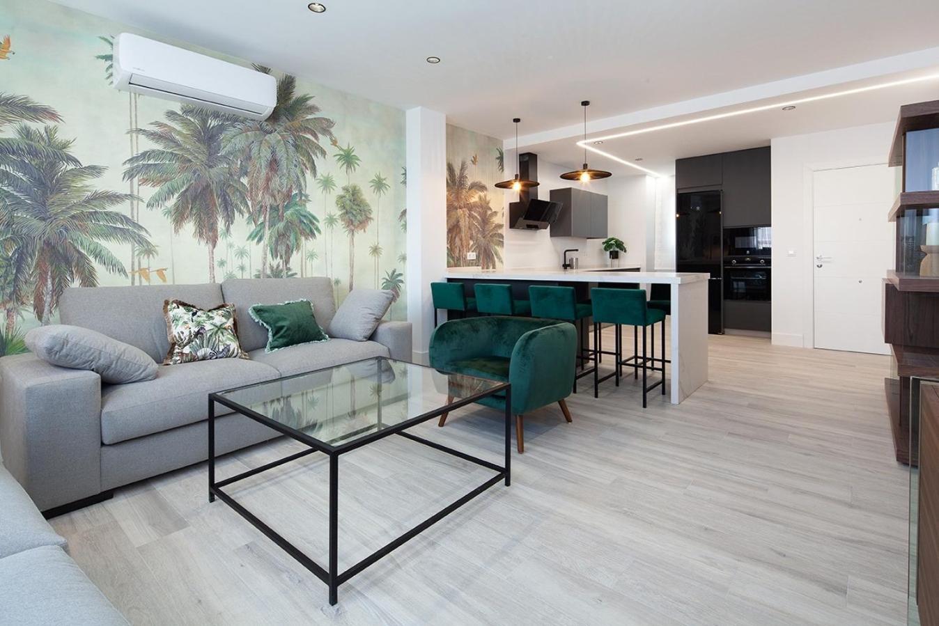 Apartamento Espectacular Piso En Nervion Sevilla